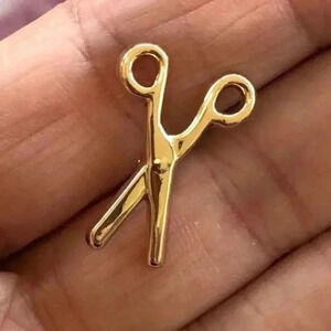 Barber Haircut Hairstylist Gold Tone Lapel Pin Brooch NWT